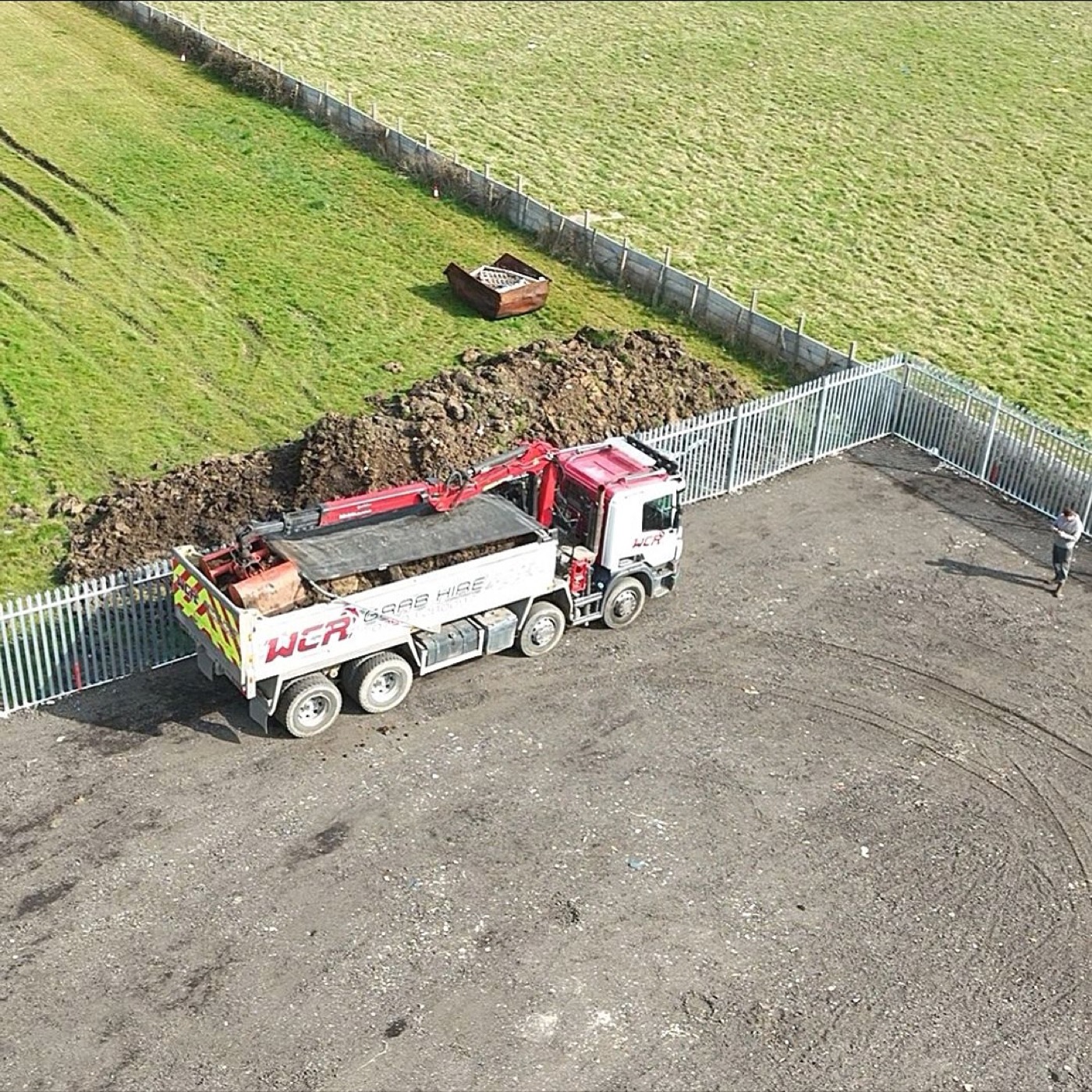 WCR Grab Hire — real grab lorry, muck away and aggregate work in Essex & London