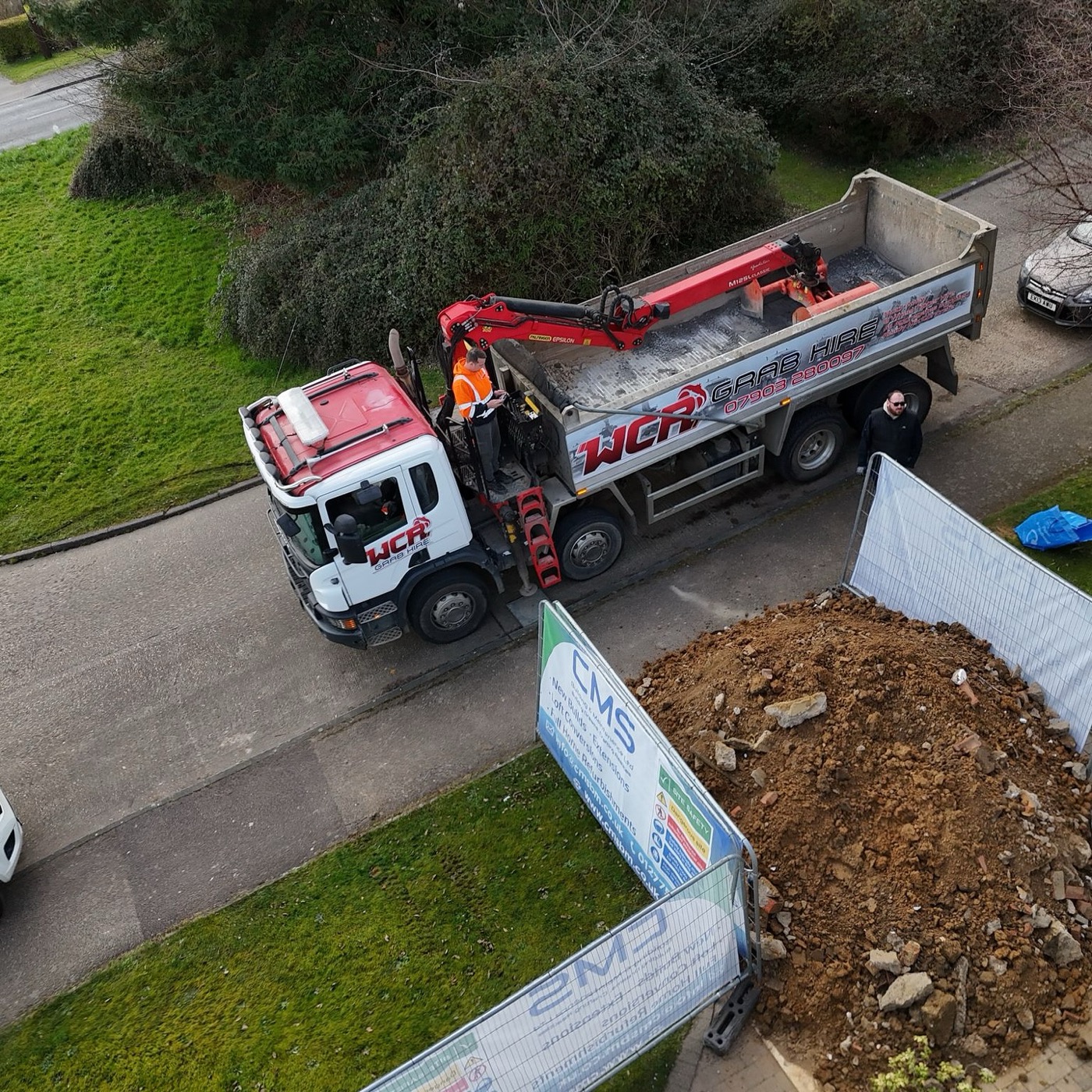 WCR Grab Hire — real grab lorry, muck away and aggregate work in Essex & London